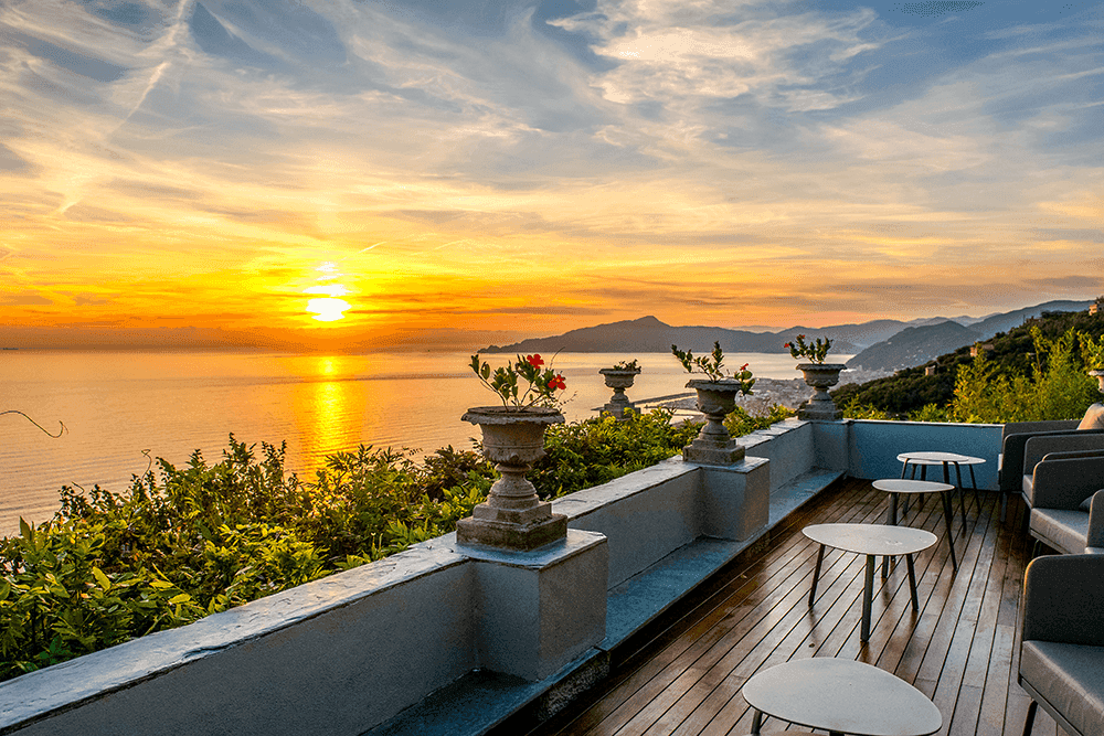 Villa Riviera Resort