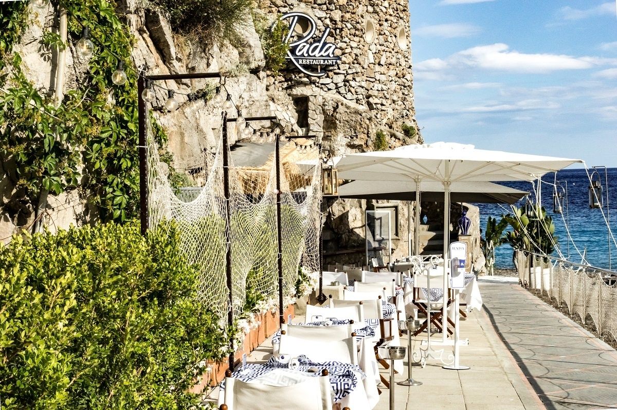Rada Beach Restaurant