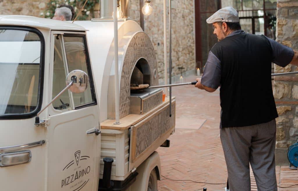 Food truck matrimonio: idee e ispirazioni per un giorno indimenticabile