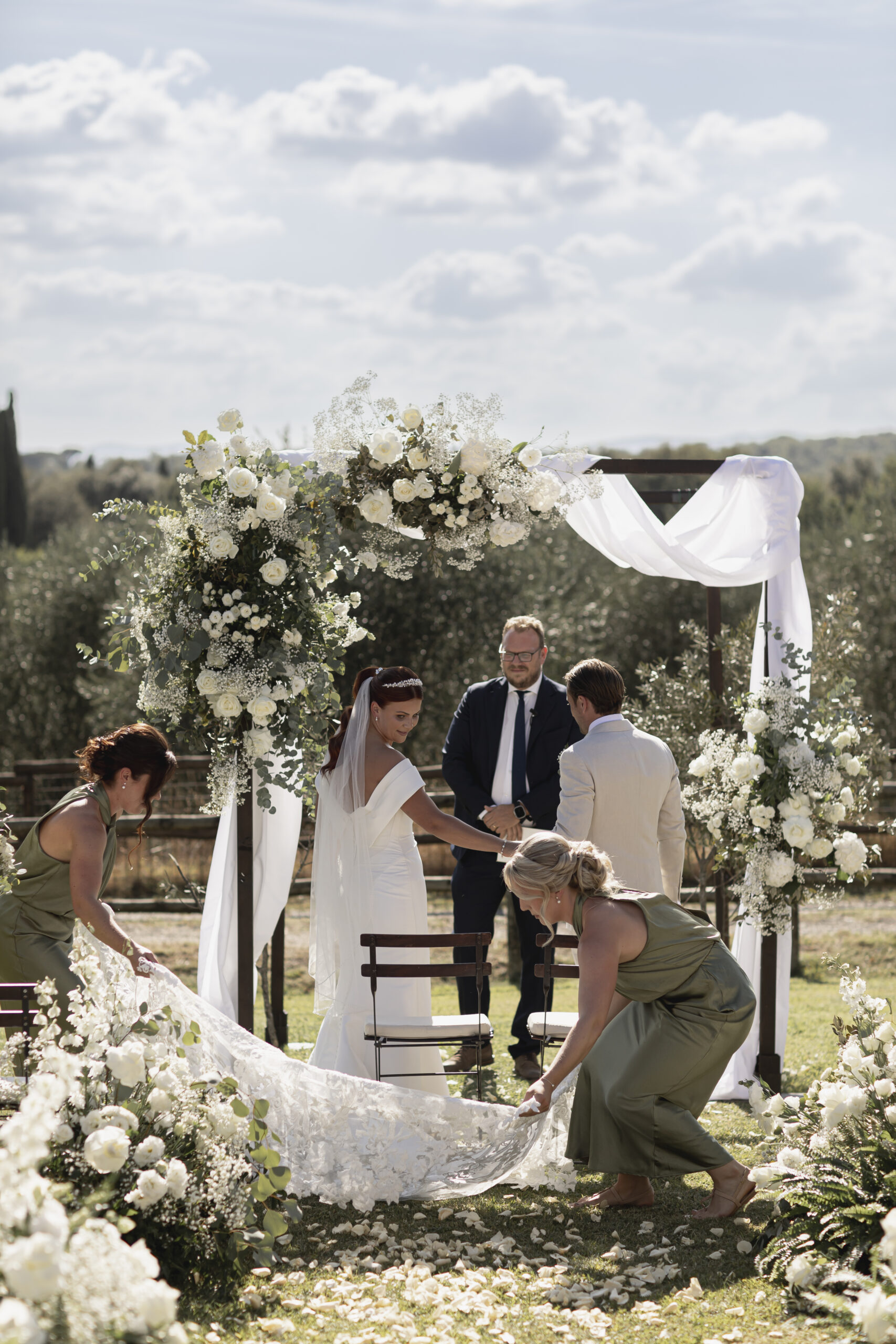 How to find the perfect Italian wedding planner: the definitive guide